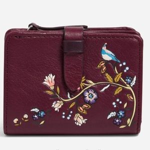 VERA BRADLEY Embroidered Wine Wallet